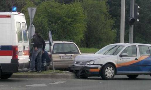 Zagreb: Ozlijeđene dvije žene u prometnoj nesreći