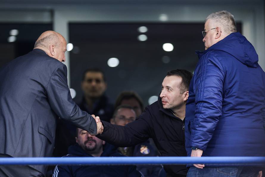 Zagreb: Velimir Zajec u VIP loži prati susret Dinama i Slavena