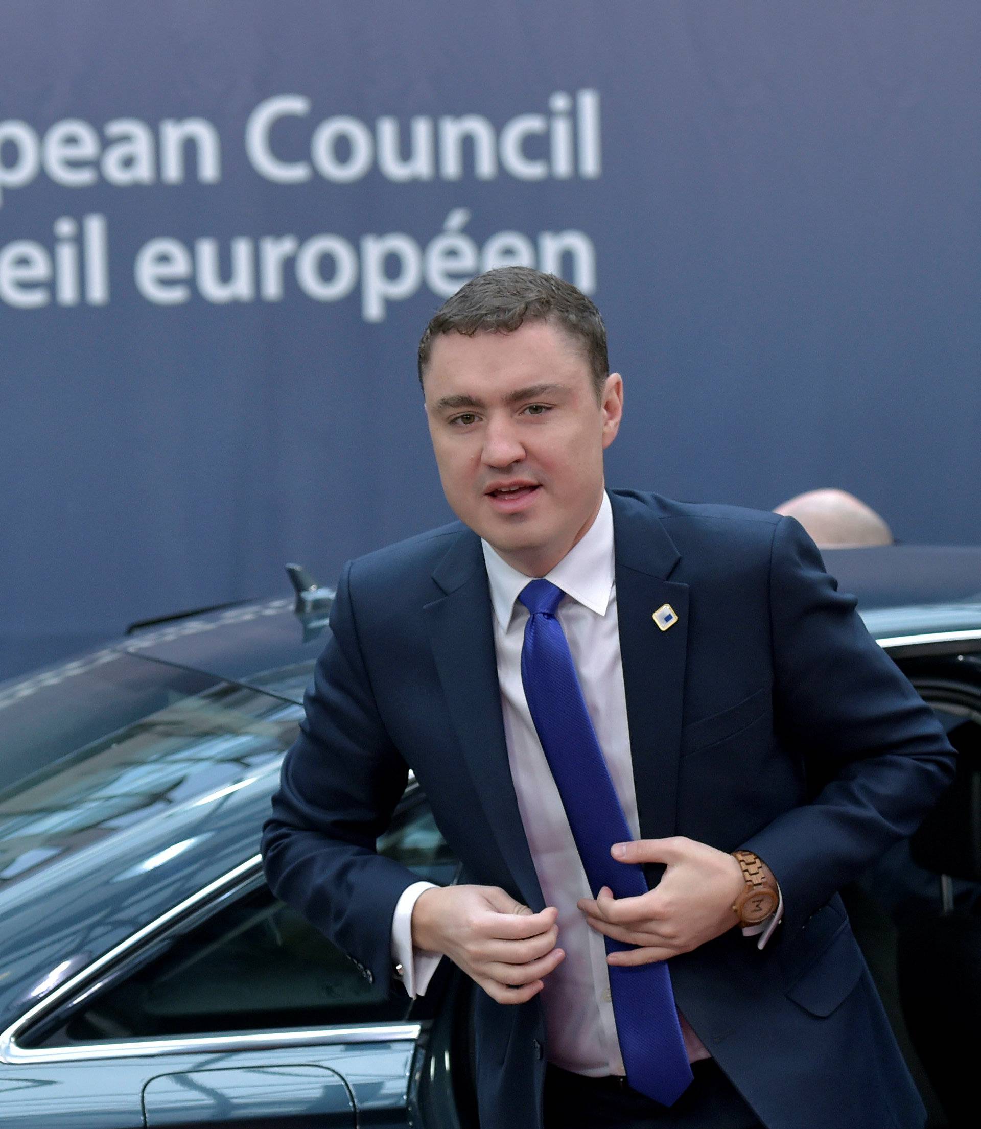 Estonia's PM Roivas arrives at the EU summit in Brussels