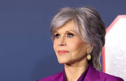 Frustrirana Jane Fonda pogodila redateljicu u glavu, pogledajte snimku koja je postala hit...