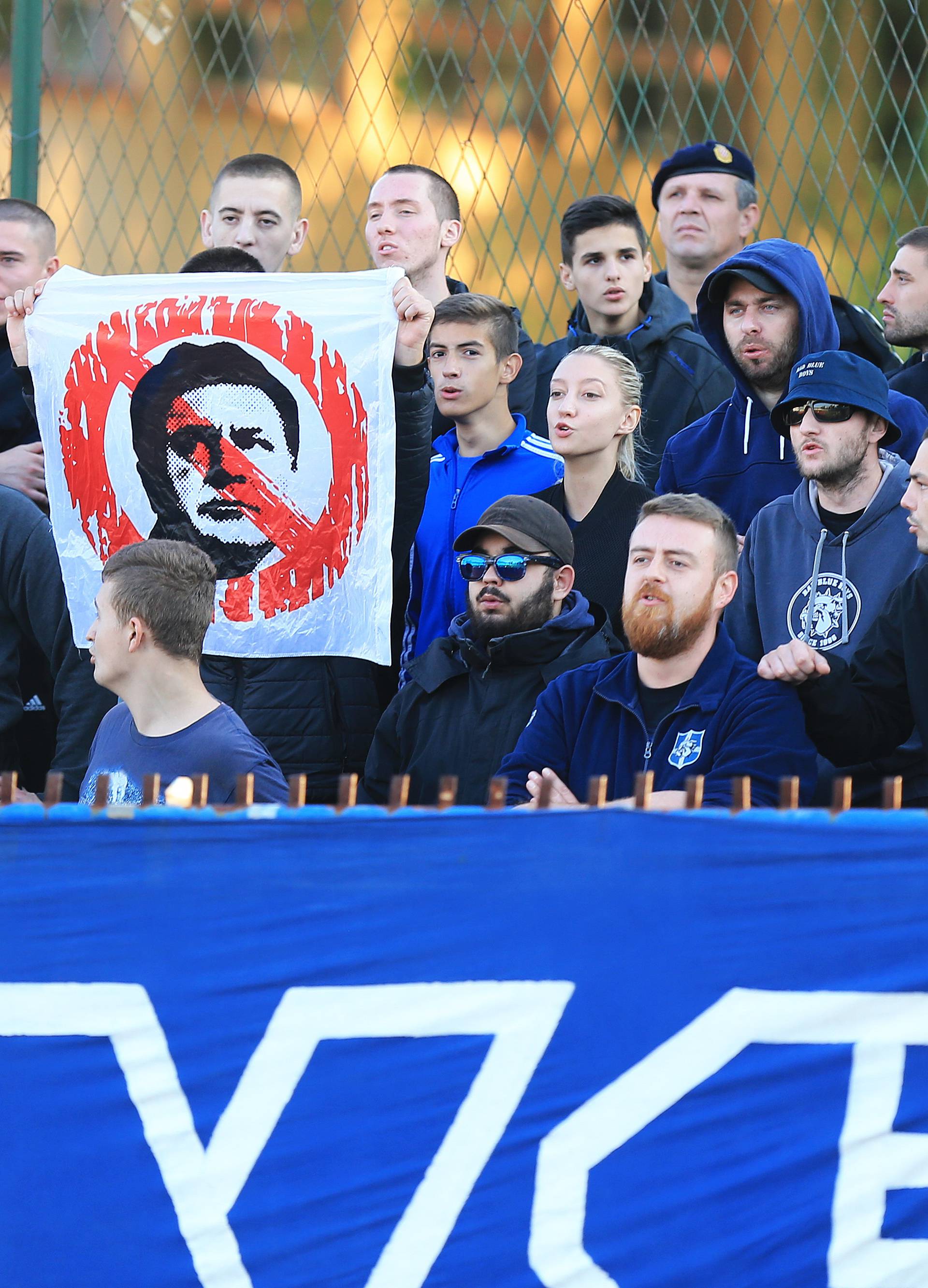 Blažen među Boysima: Lijevo Zdravko, a desno - Stepinac...