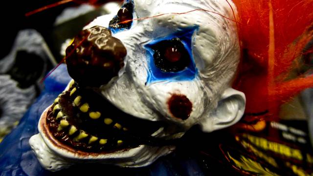 Fobija od klaunova širi se kao epidemija: Šarena lica lede krv