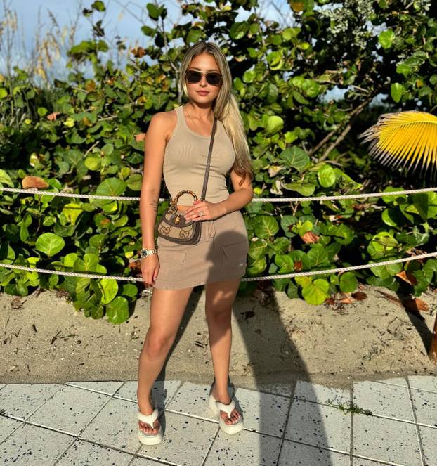 FOTO Igrač Barcelone osam je godina bio 'samo prijatelj' pa ipak osvojio atraktivnu plavušu