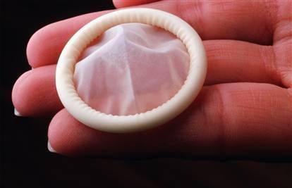 Britanci lansiraju Zanifil, novi kondom koji djeluje kao viagra