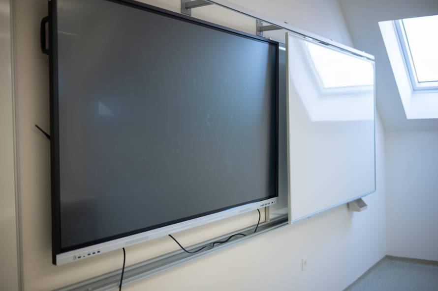 Zagreb: Reportaža o obnovi Gornjogradske gimnazije