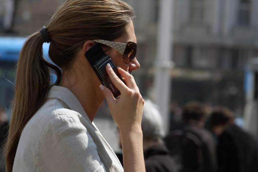 Telekomi ne planiraju dizati cijene zbog ukidanja roaminga