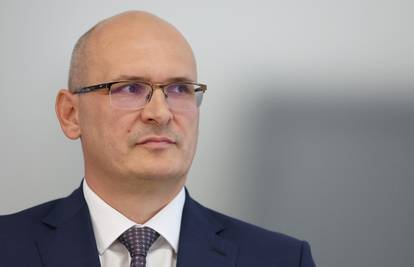 Šef Poreznog Uskoka dobio je rješenje da će ga voditi još dvije godine, pa ga naprasno maknuli