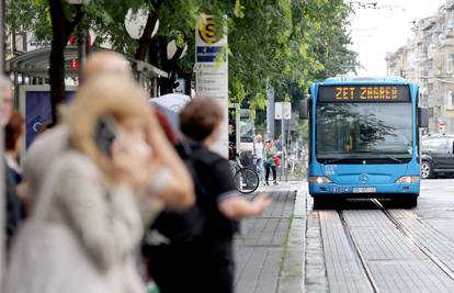 Policija objavila kako je došlo do požara i kvara u Zagrebu zbog kojeg tramvaji ne voze