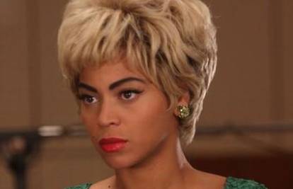 Beyonce postala plavuša  i skratila kosu zbog uloge