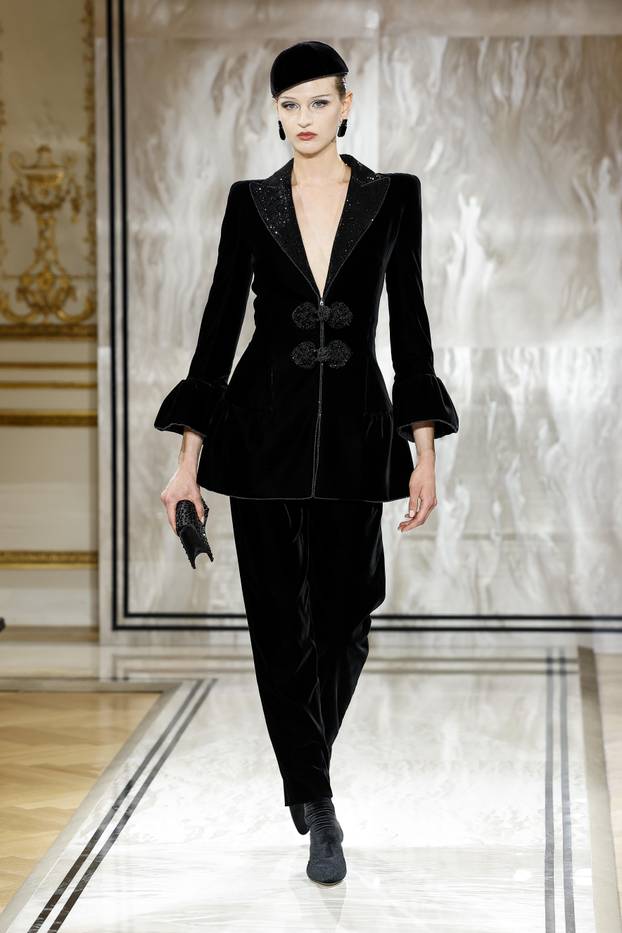 GIORGIO ARMANI PRIVÃ Haute Couture Fall/Winter 2025-2026 Runway during Paris Haute Couture Fashion Week on July 2025 - Paris; France 08/07/2025