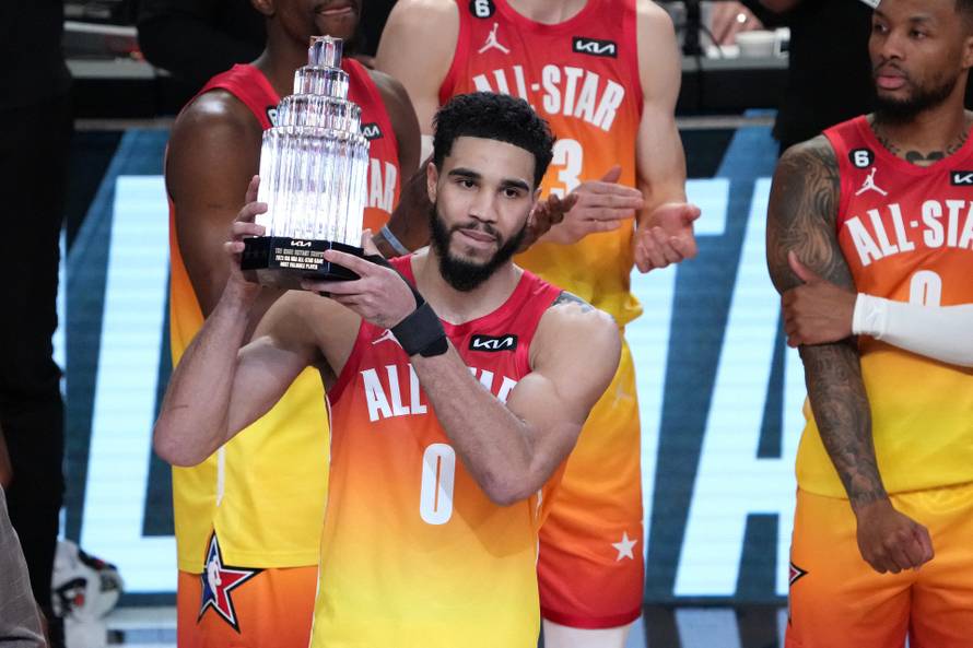 NBA: 72nd NBA All-Star Game