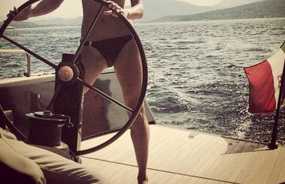 Michelle Rodriguez i Zac Efron ludo se zabavljaju na Sardiniji