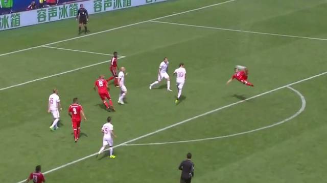 Kakva golčina: Shaqiri je zabio Poljskoj najljepši gol na Euru...