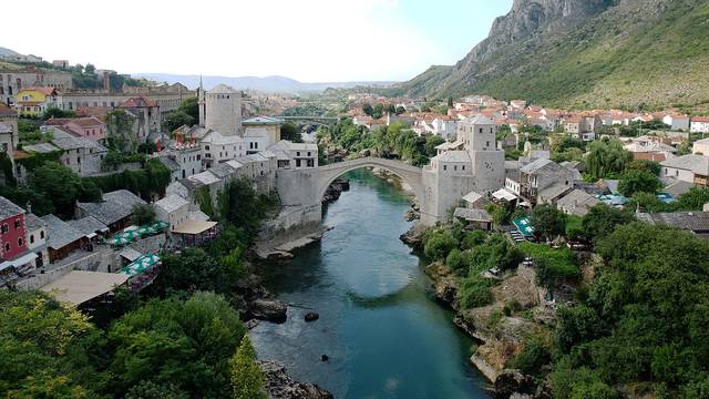 Mostar: Zaraženo 113 ljudi, u bolnici su preminule dvije žene