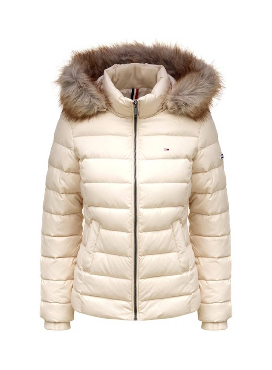 Modne kombinacije različitih uzoraka i tekstura