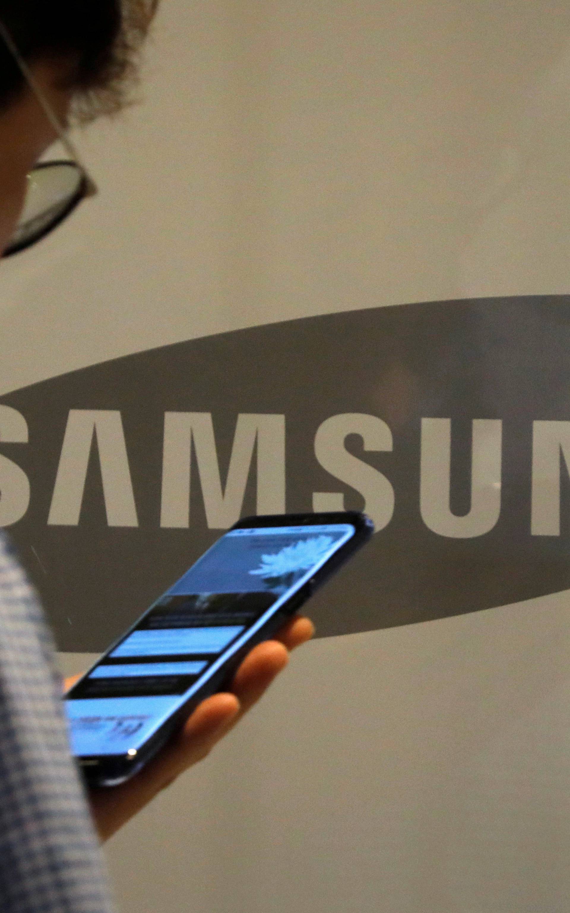 Mislili da su hakirani: Samsung slao bizarnu poruku s brojem 1
