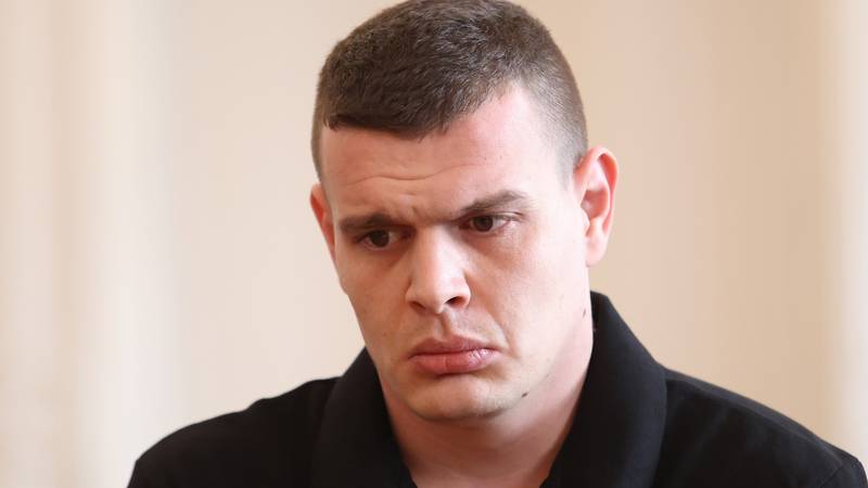 Sud zatražio novo psihijatrijsko vještačenje policajca Smažila: 'Pištolj je bio na stoliću uz kauč'