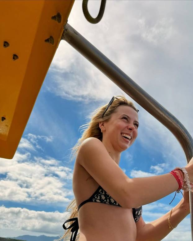 FOTO Sjećate se 'Hawk Tuah' cure? Pljuvanje po... hmm... ju je proslavilo. Evo gdje je danas