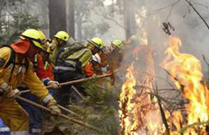 Gasitelji stavili pod nadzor požar u zapadnoj Australiji
