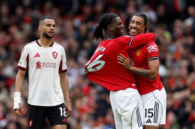 Premier League - Manchester United v Liverpool
