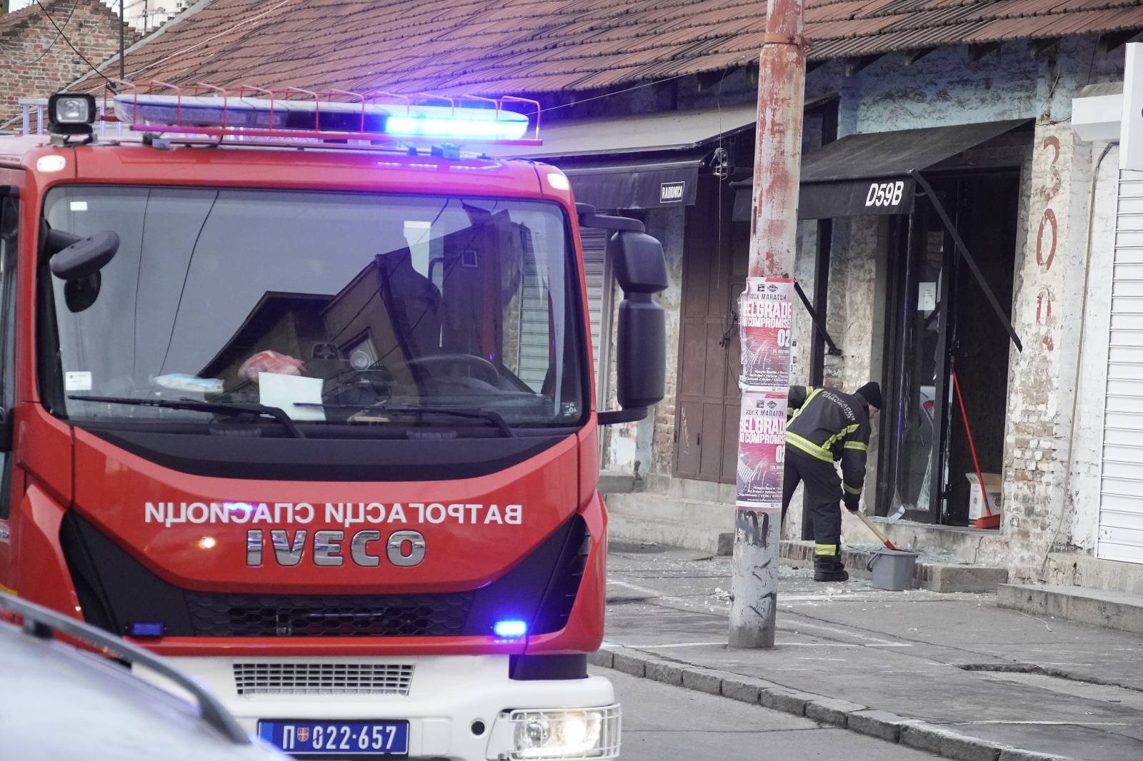 Beograd: Bačena bomba na kafić u Dobračinoj ulici