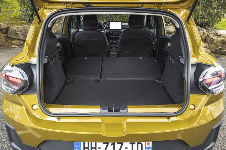 DACIA SANDERO STEPWAY III (BJI CROSS)