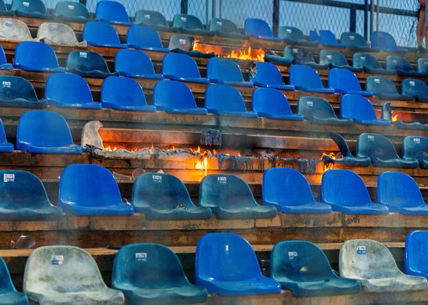 FOTO Pogledajte zgarište koje je ostavila Torcida u Varaždinu! 'Evo zašto toliko košta ulaznica'