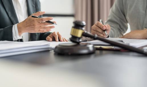 Kupoprodaja nekretnina, ugovori, krediti: 5 pravnih područja koja trebate znati