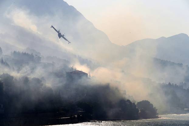 Veliki požar iznad Krila Jesenice