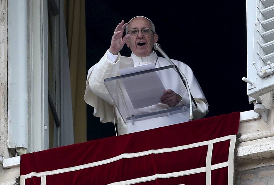'Papa nije rekao da namjerava zaređivati žene za đakone...'
