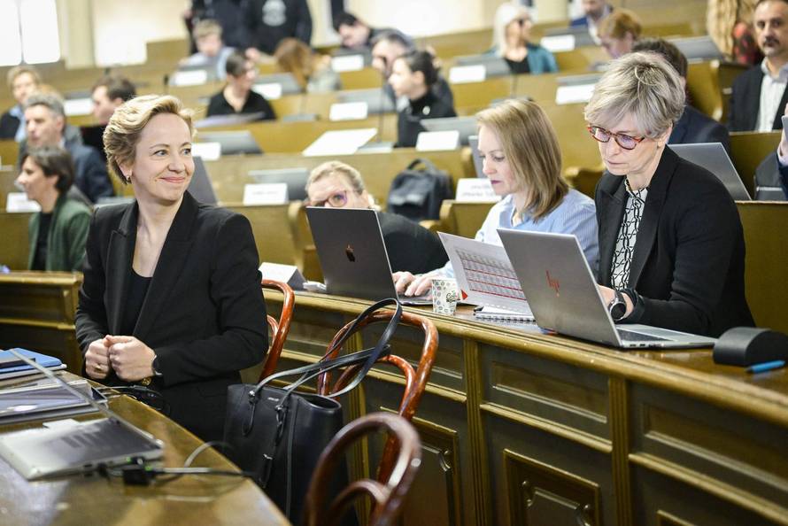 Zagreb: Sjednica gradske skupštine