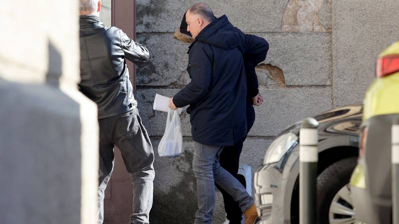 FOTO Još jednog napadača na maloljetnika doveli na sud u Rijeci. Za trećim još tragaju...