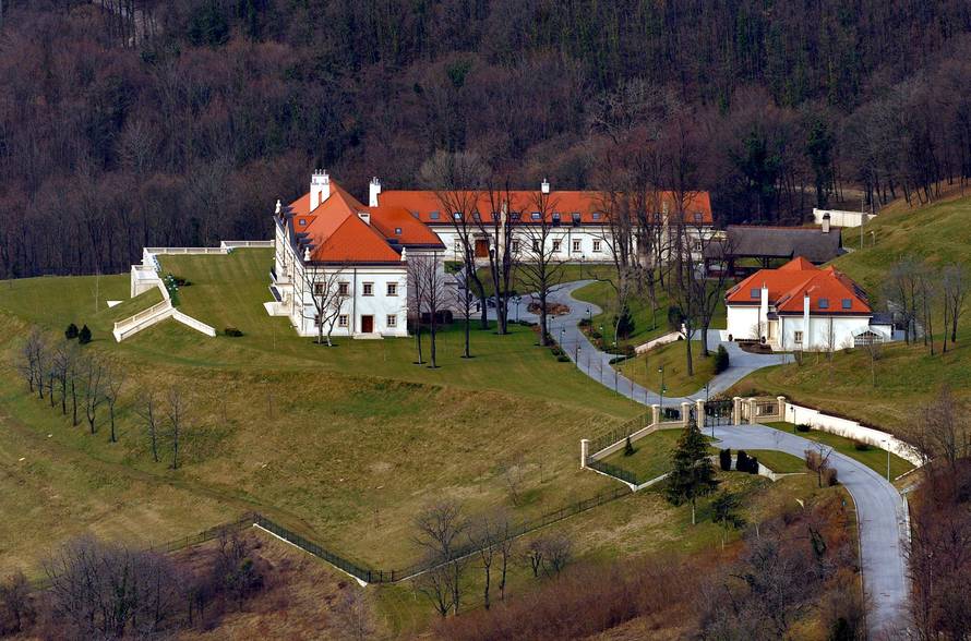 Iskusite čari Kulmerovih dvora: Iznajmljuje se dom Todorićevih