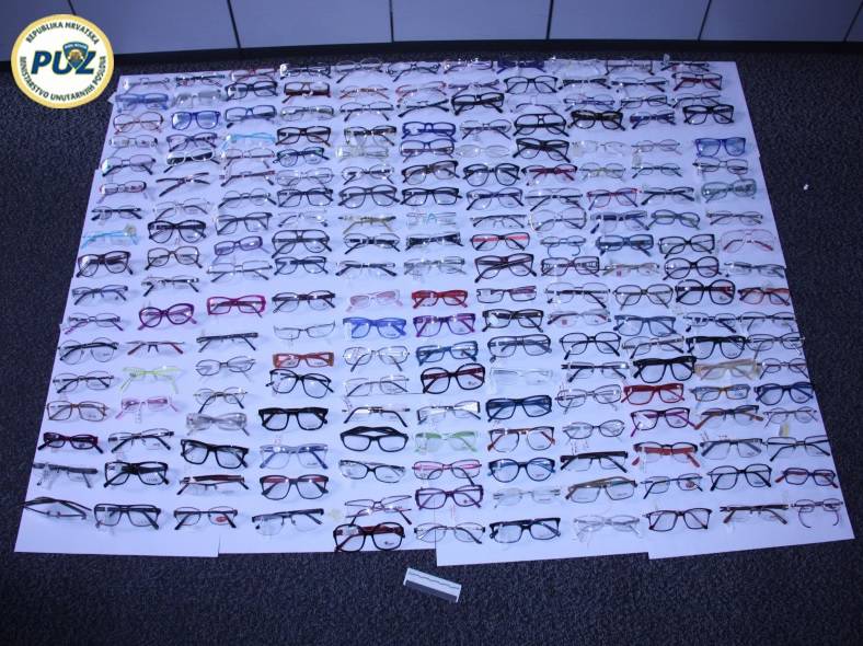 Ukrali su 250 okvira naočala, vrijednih čak 130.000 kuna