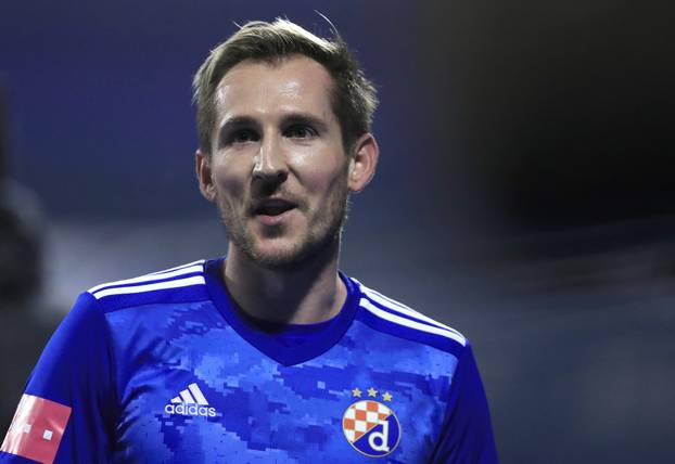 Dinamo je u utakmici 16. kola Prve HNL sa 4-0 pobijedio Varaždin