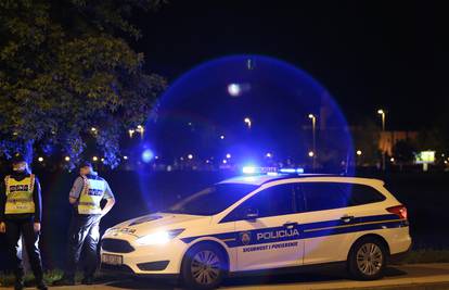 Autom naletio na pješaka u Zagrebu, prevezli ga u bolnicu