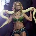 Britney sa zmijom, Madonna u strastvenom poljupcu: Ovo su MTV VMA trenuci za pam&cacute;enje