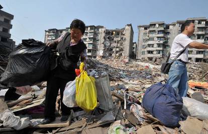 Kina: Najmanje 22 mrtvih u novom razornom potresu 