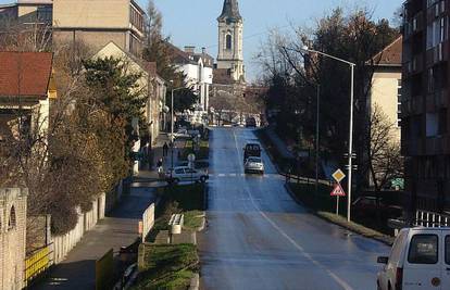 Susjedi izbjegli iz Hrvatske pa se pobili radi pola metra zemlje