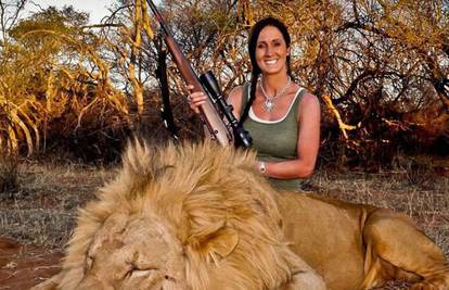 Zbirka na kojoj bi joj pozavidio i Nadan: Ubila je afričkog lava!