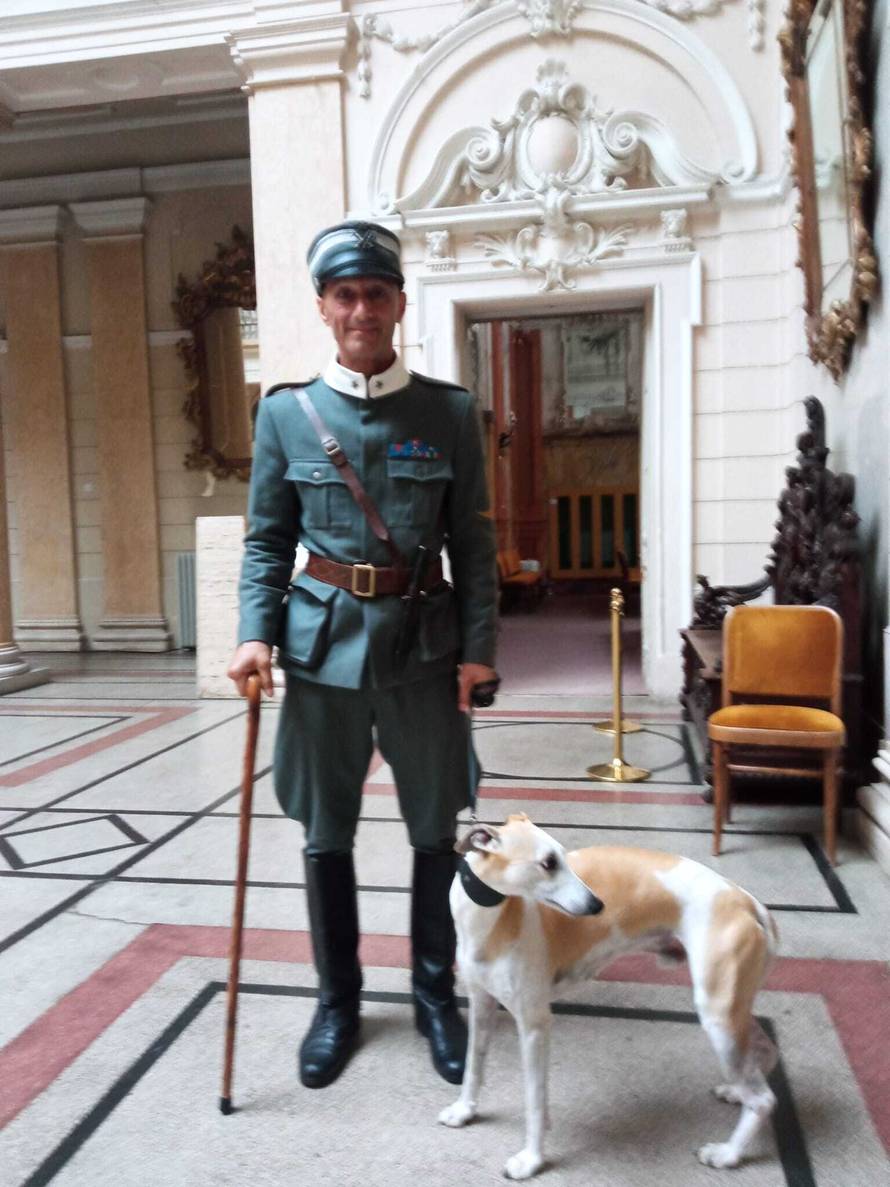 Vozi kamion Čistoće, a već je 7 godina statist: Nije mi bilo lako glumiti fašista, i ja sam manjina