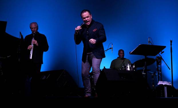 Zagreb: Kurt Elling & Yellowjackets Celebrate Weather Report u SC