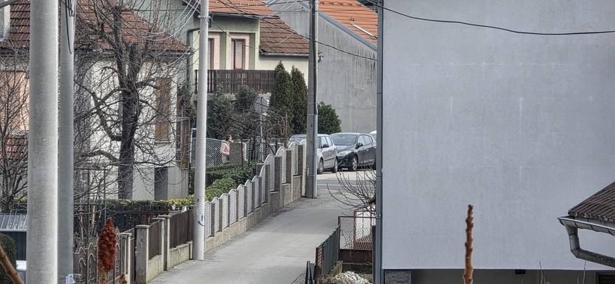 Godinu dana kasnije: Kakav je Samsung Galaxy S25 Ultra