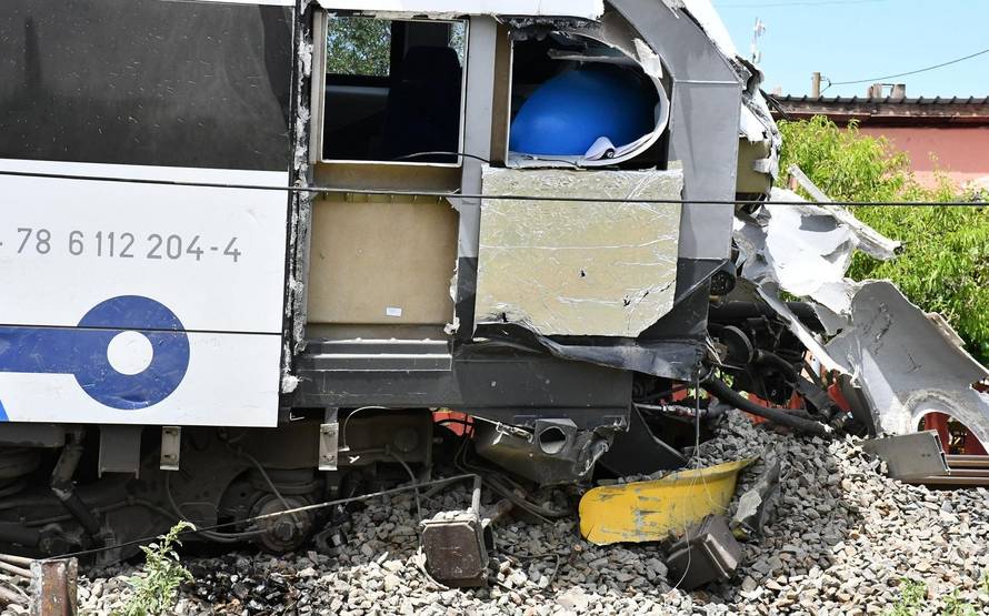 VIDEO Putnica iz vlaka strave: 'Bili smo u panici, vrata su bila zaglavljena. Nismo mogli van'