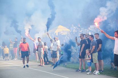 Prije 10 godina pokopan je Josip Kuže. Bad Blue Boysi su ga odnijeli na vječno počivalište