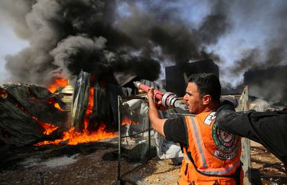 Sukob bez kraja: Ubijen je prvi novinar u bombardiranju Gaze