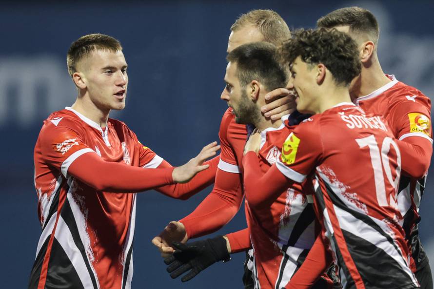 Dinamo i Lokomotiva sastali se u zaostalom 4. kolu SuperSport HNL-a