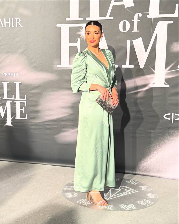 FOTO Sjećate li se predivne  Semente Rajhard? Sad izgleda neprepoznatljivo, pogledajte je