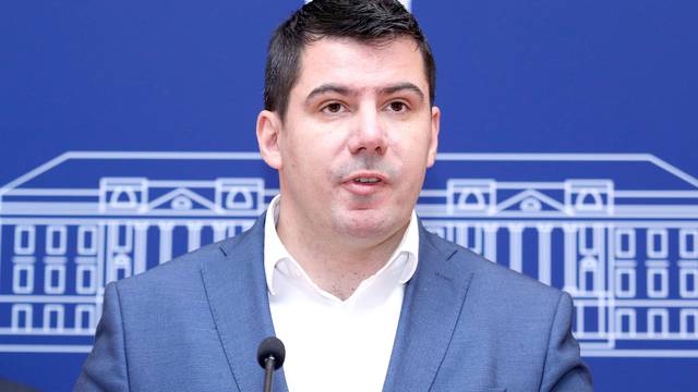 Bulj: Butković mora ispostaviti račun o zadarskoj luci Gaženica