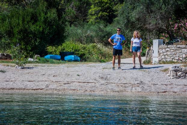 Vela Luka: Uvala Slatina